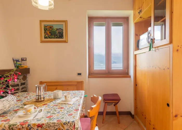 Casa Rina By Interhome בית נופש Perledo